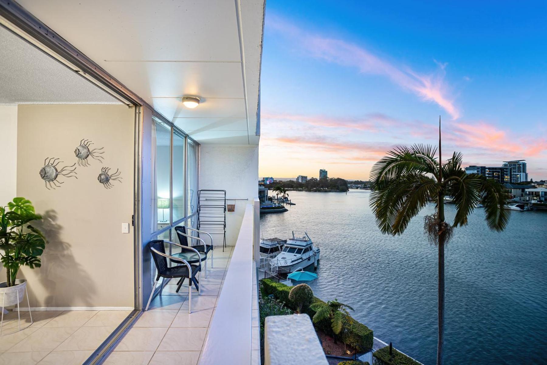 Amazing Water Views Surfers Paradise Gold Coast Esterno foto